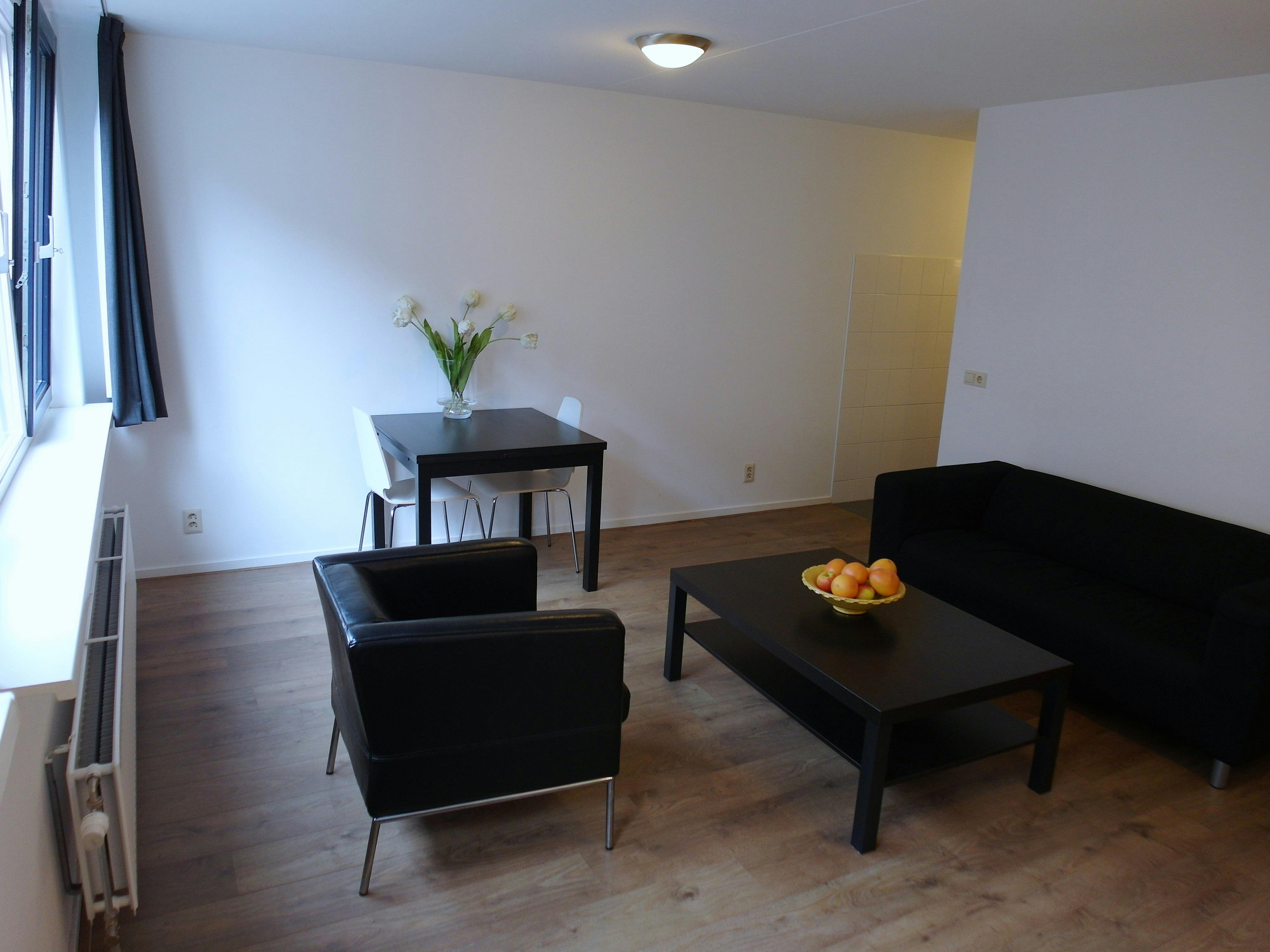 Apartment for rent for €1,510 per month in Rotterdam, Waterloostraat