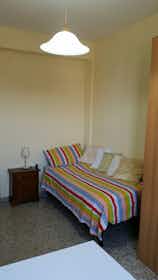 Private room for rent for €350 per month in Pisa, Via Giorgio Vasari