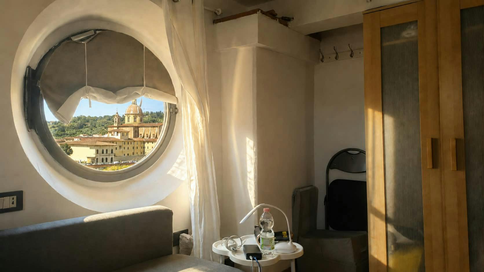 Via del Moro, Florence preview