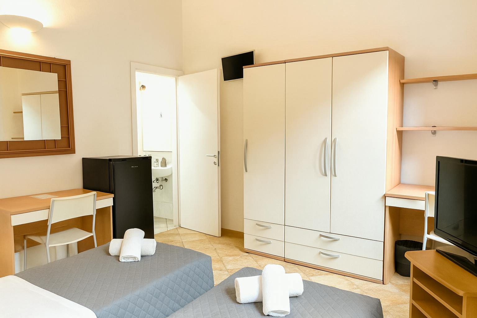 Stanza condivisa in affitto a 580 € al mese a Siena, Via del Porrione