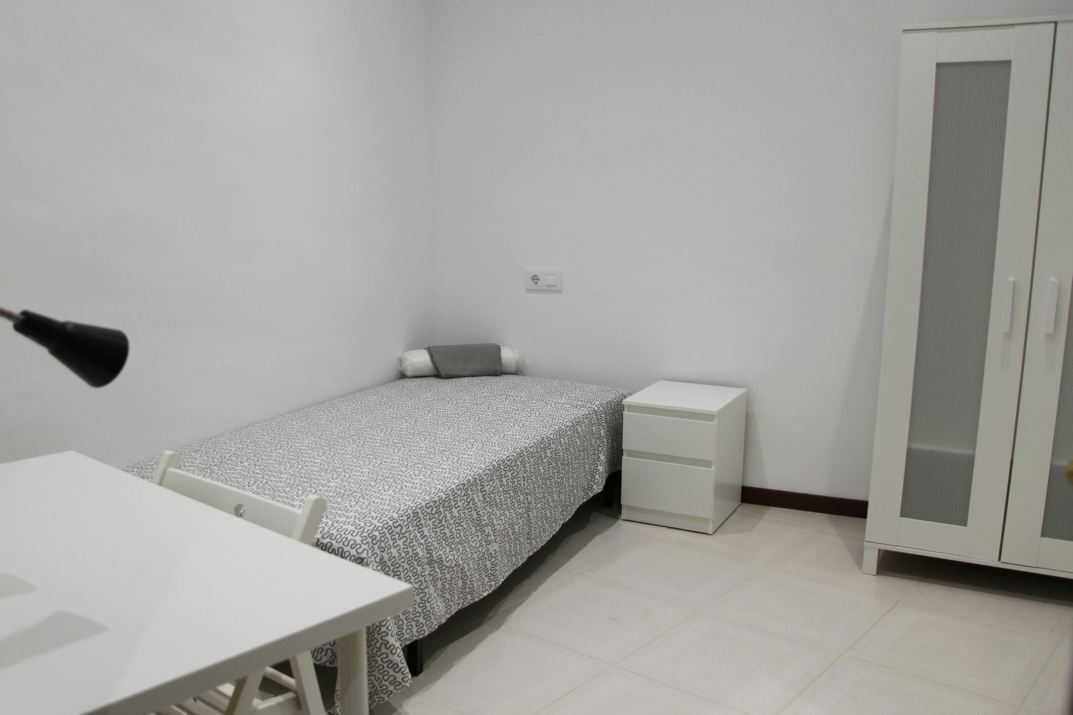 Carrer de les Jonqueres, Barcelona preview