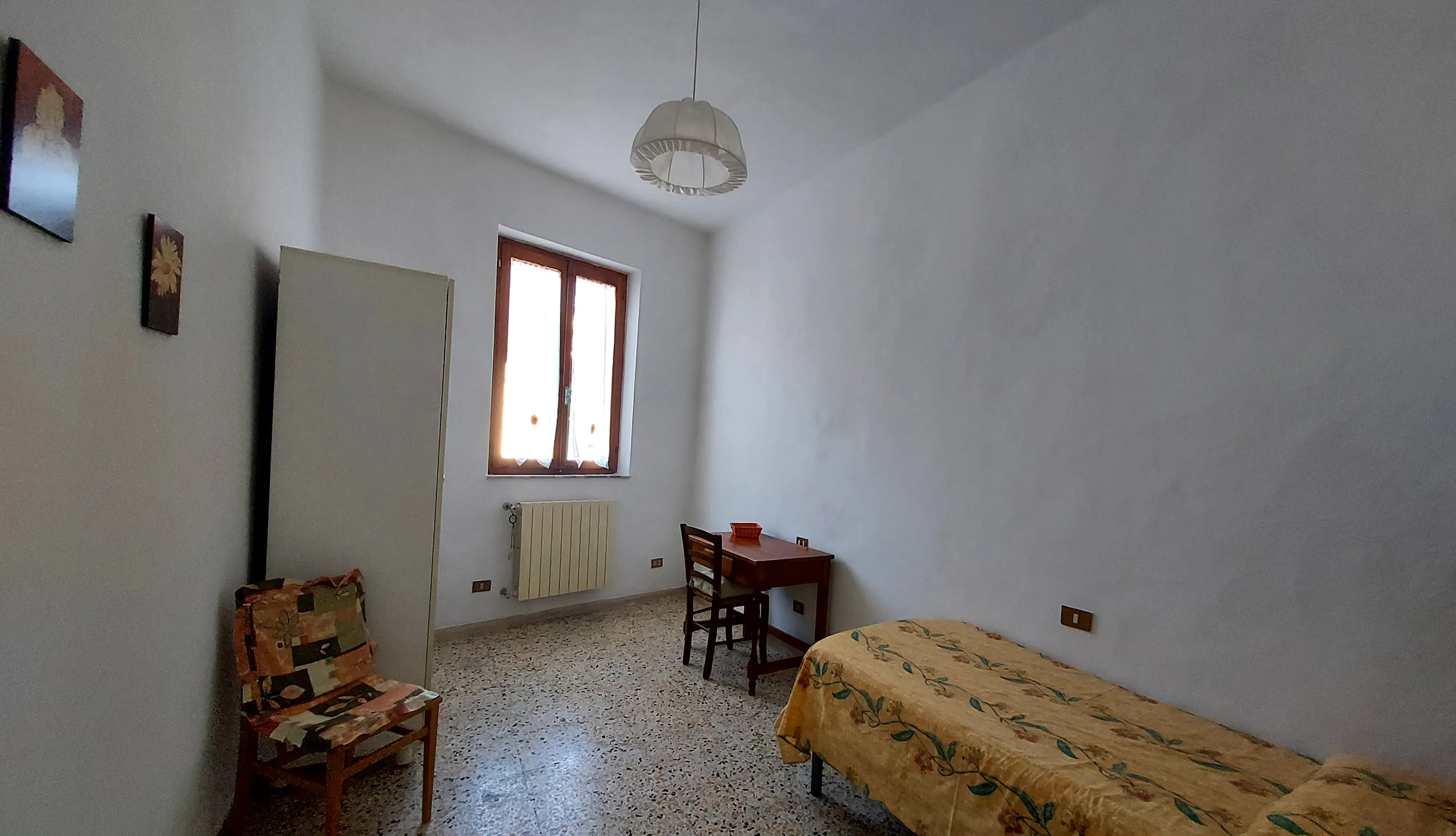 Private room in Via Vallerozzi, Siena 1