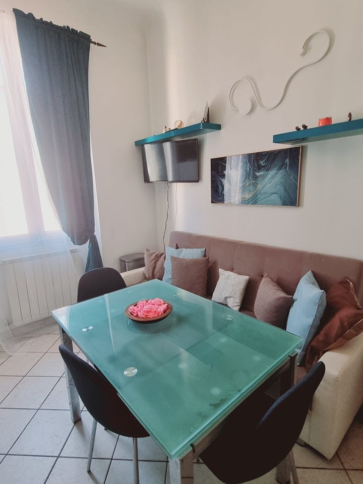 Shared room in Via Senese, Florence (518335) room image 10