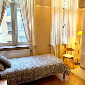 Habitación privada for rent for 675 € per month in Schaerbeek, Rue Jenatzy