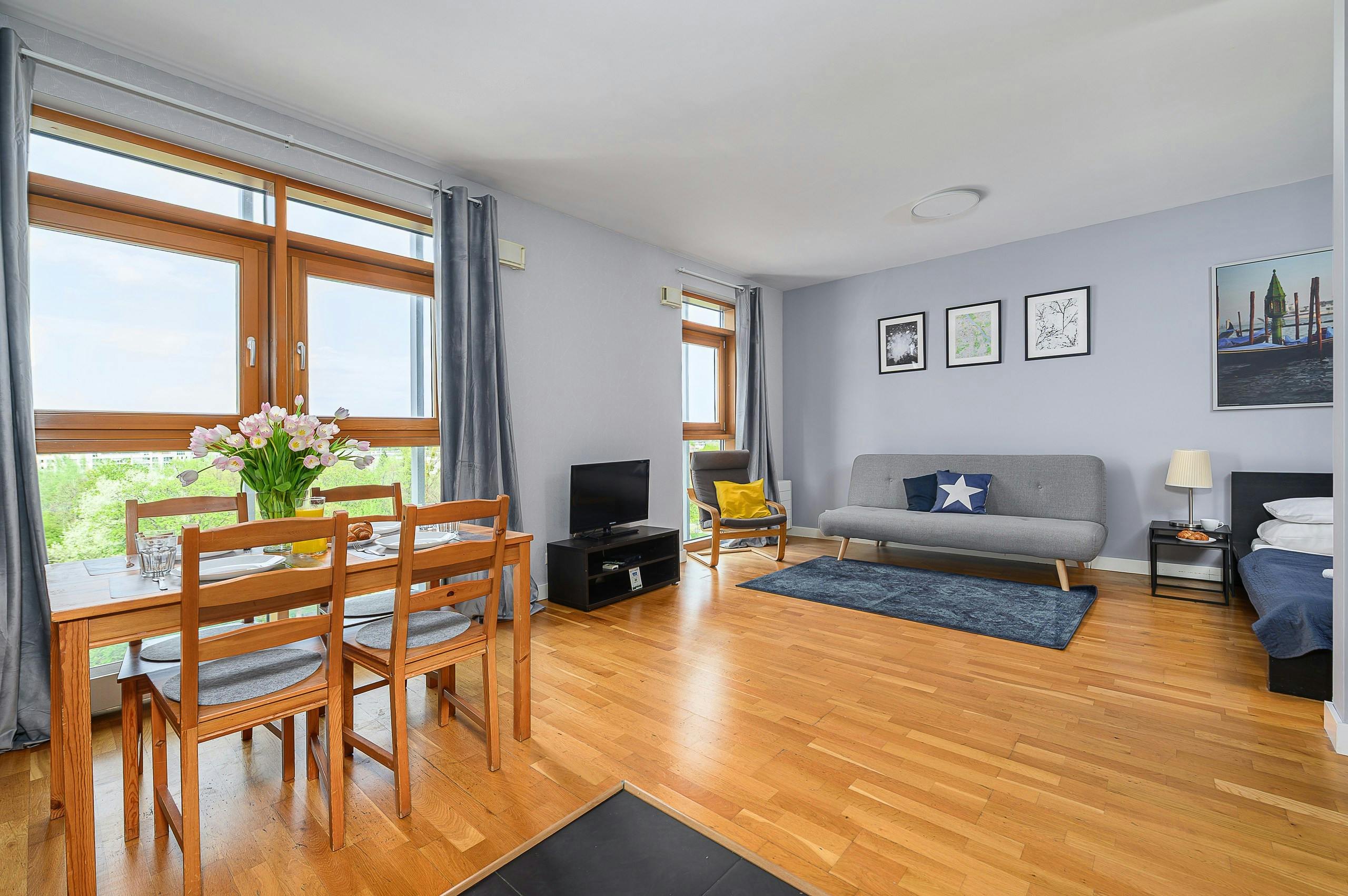 Studio for rent for PLN 8,423 per month in Warsaw, Zygmunta Słomińskiego