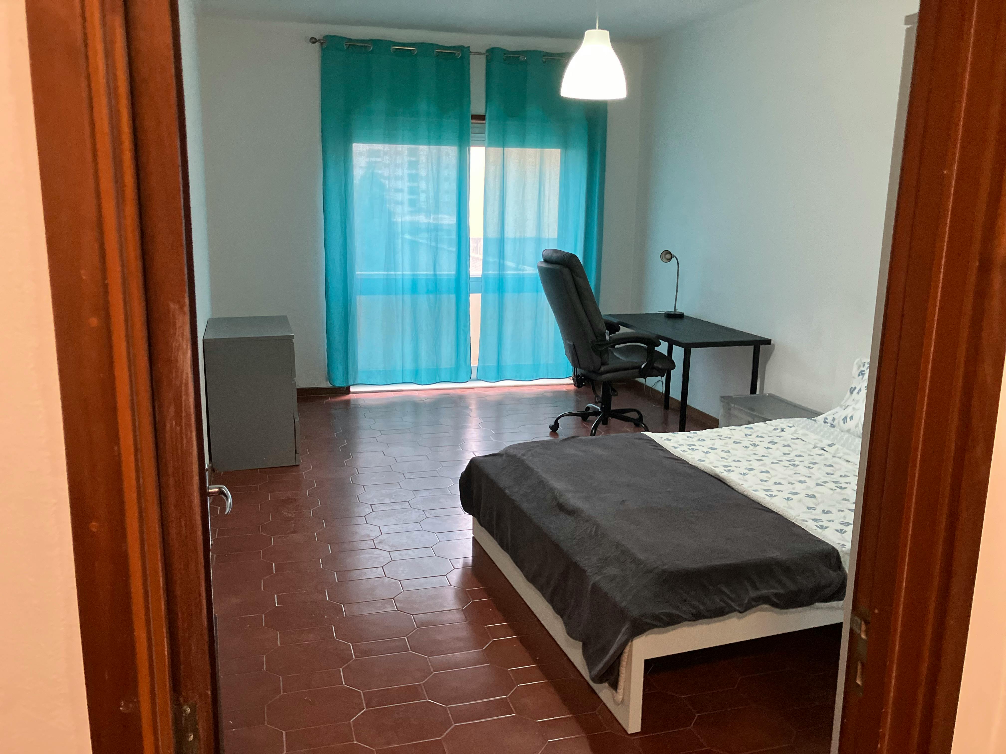 Apartment Porto, 1 bed, 80m² — photo 22