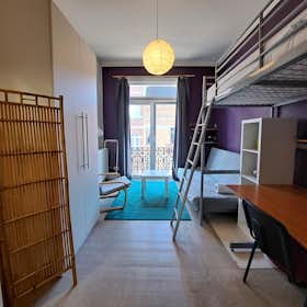 Private room for rent for €675 per month in Etterbeek, Rue de Haerne