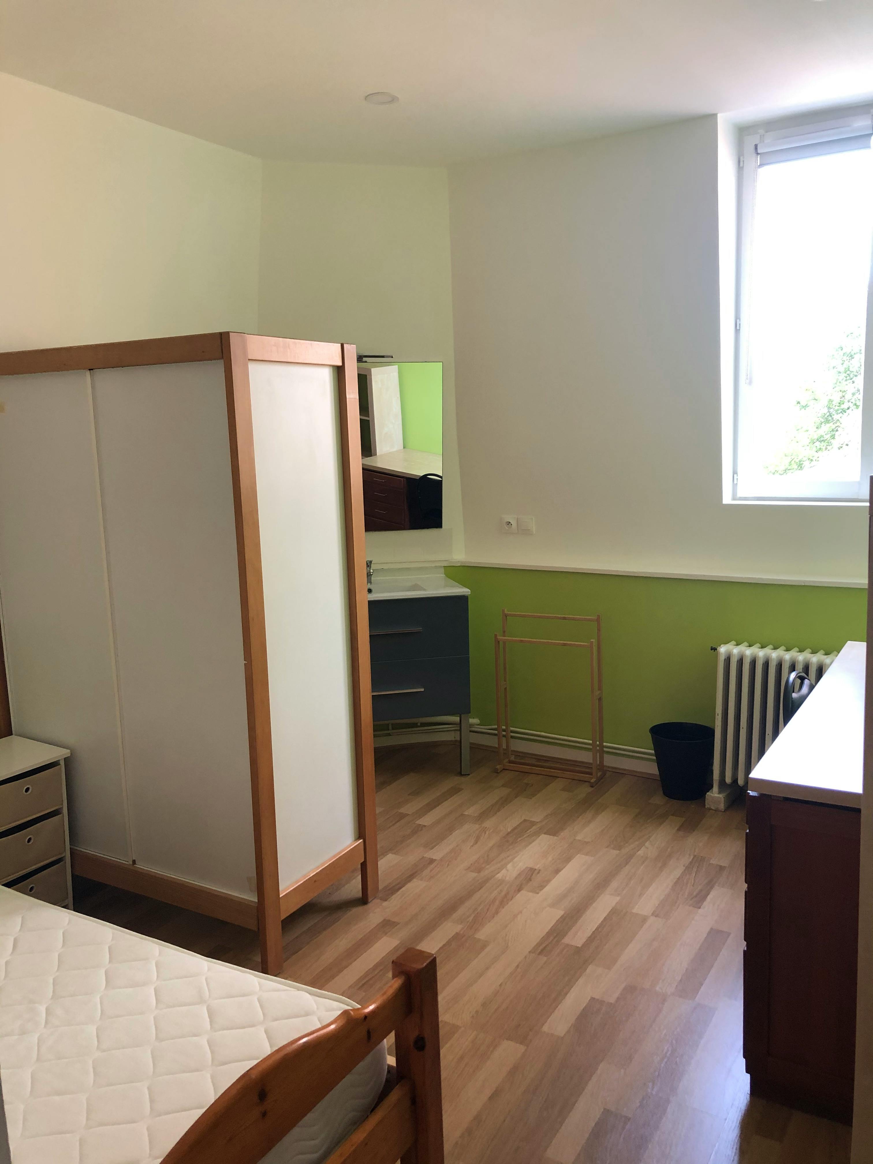 Apartment Mons-En-Barœul, 4 beds, 145m² — photo 21