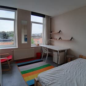Private room for rent for €589 per month in Liège, Rue Darchis