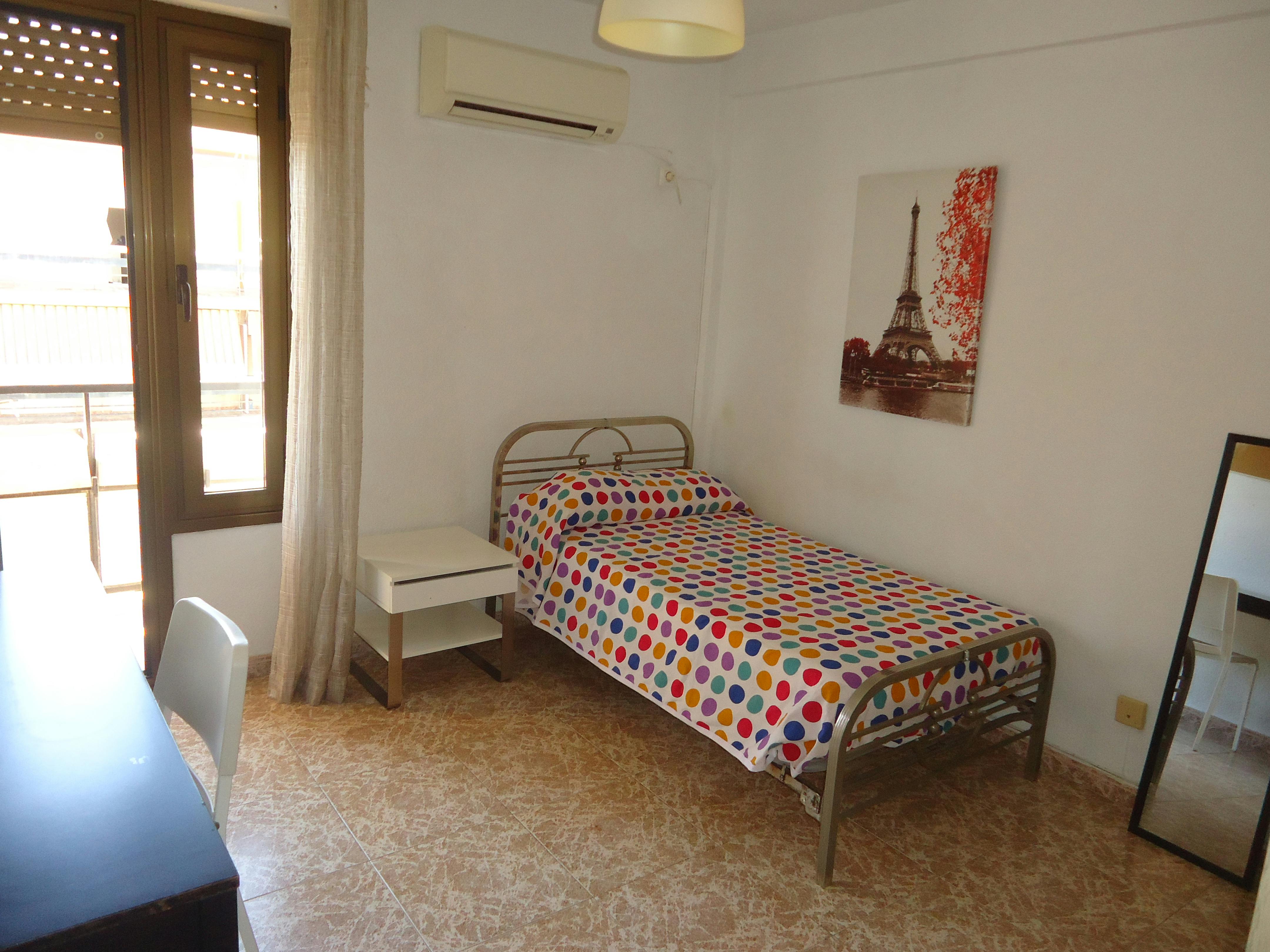 Plaza de la Costa del Sol, Córdoba preview