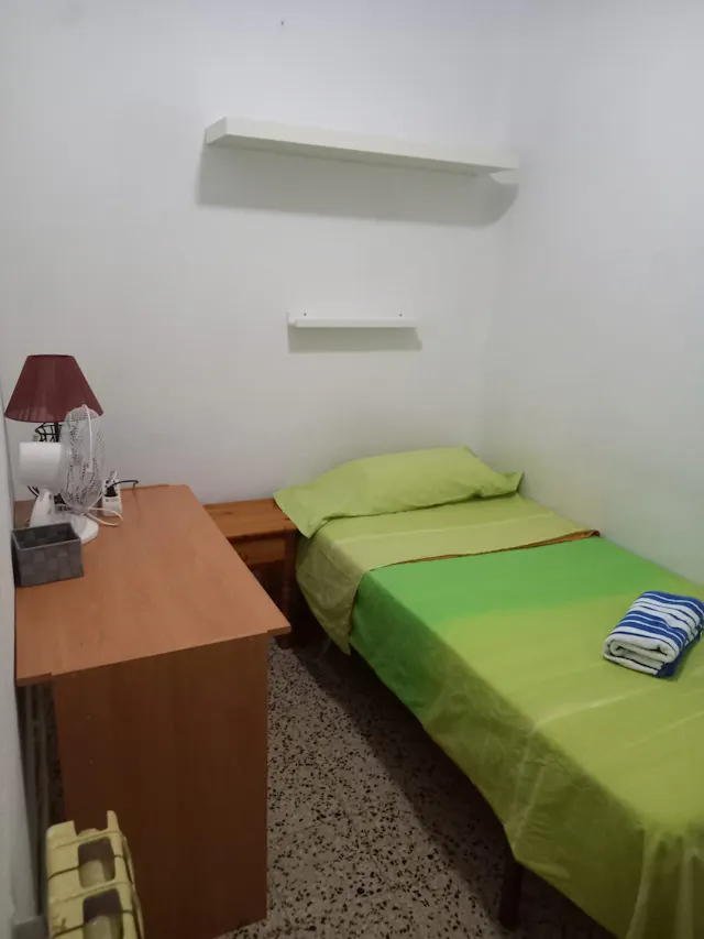 Private room in Calle de Torrecilla del Leal, Madrid (694339) room image 2