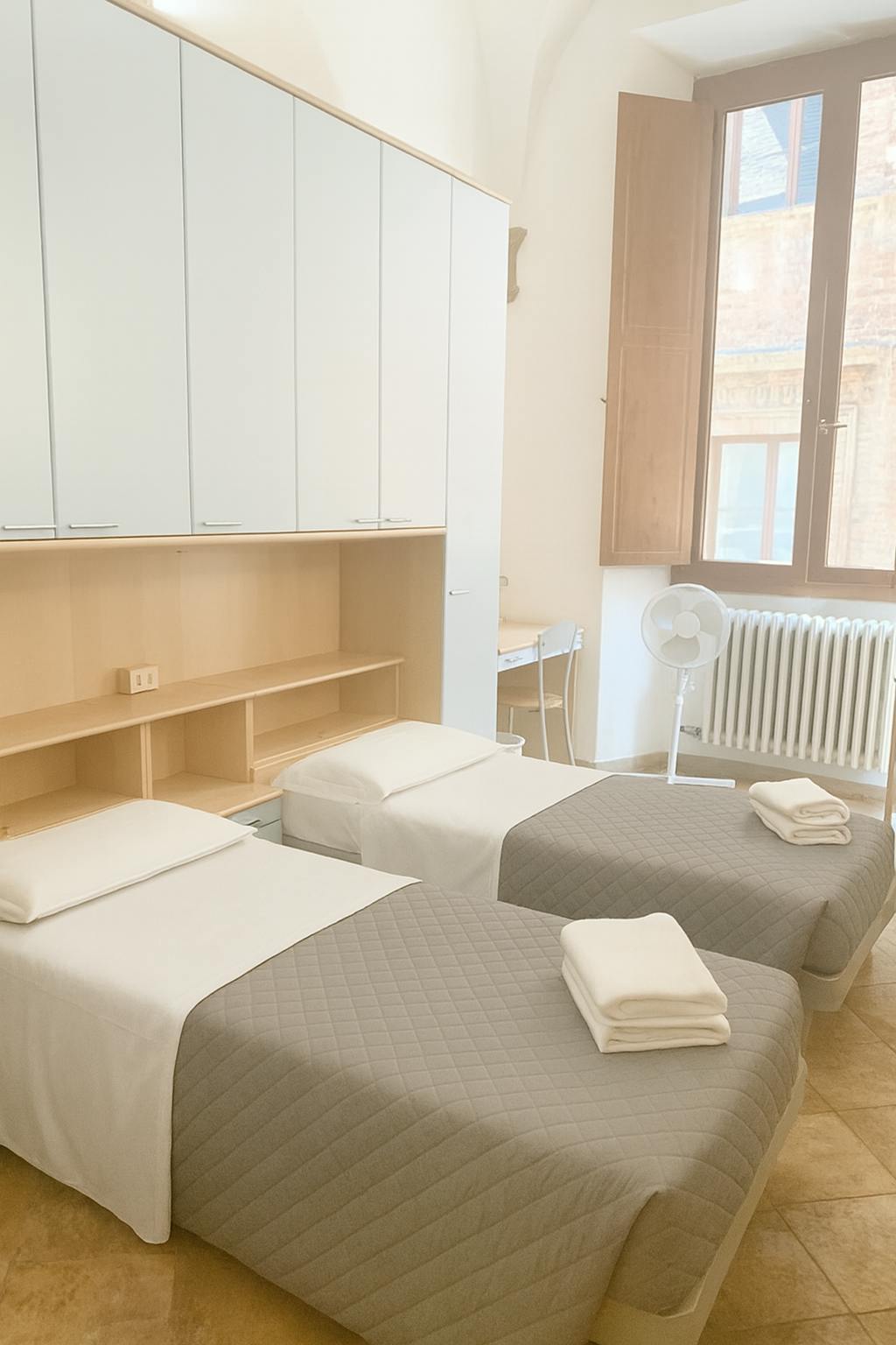 共用房间 正在以 €520 的月租出租，其位于 Siena, Via del Porrione