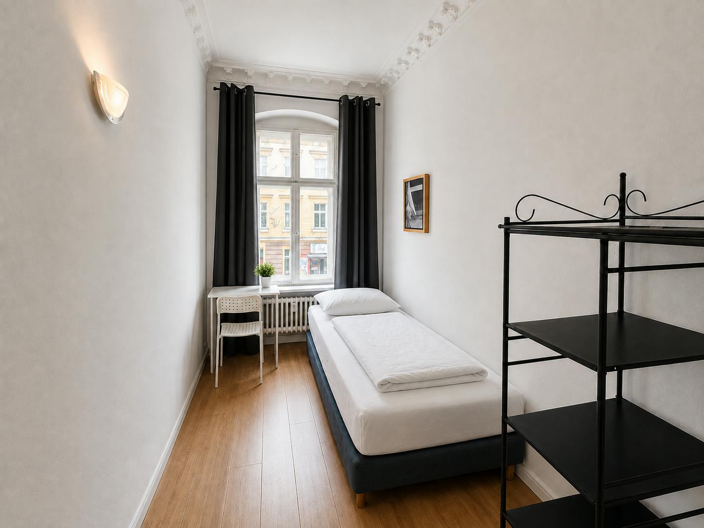 Wilsnacker Straße, Berlin preview