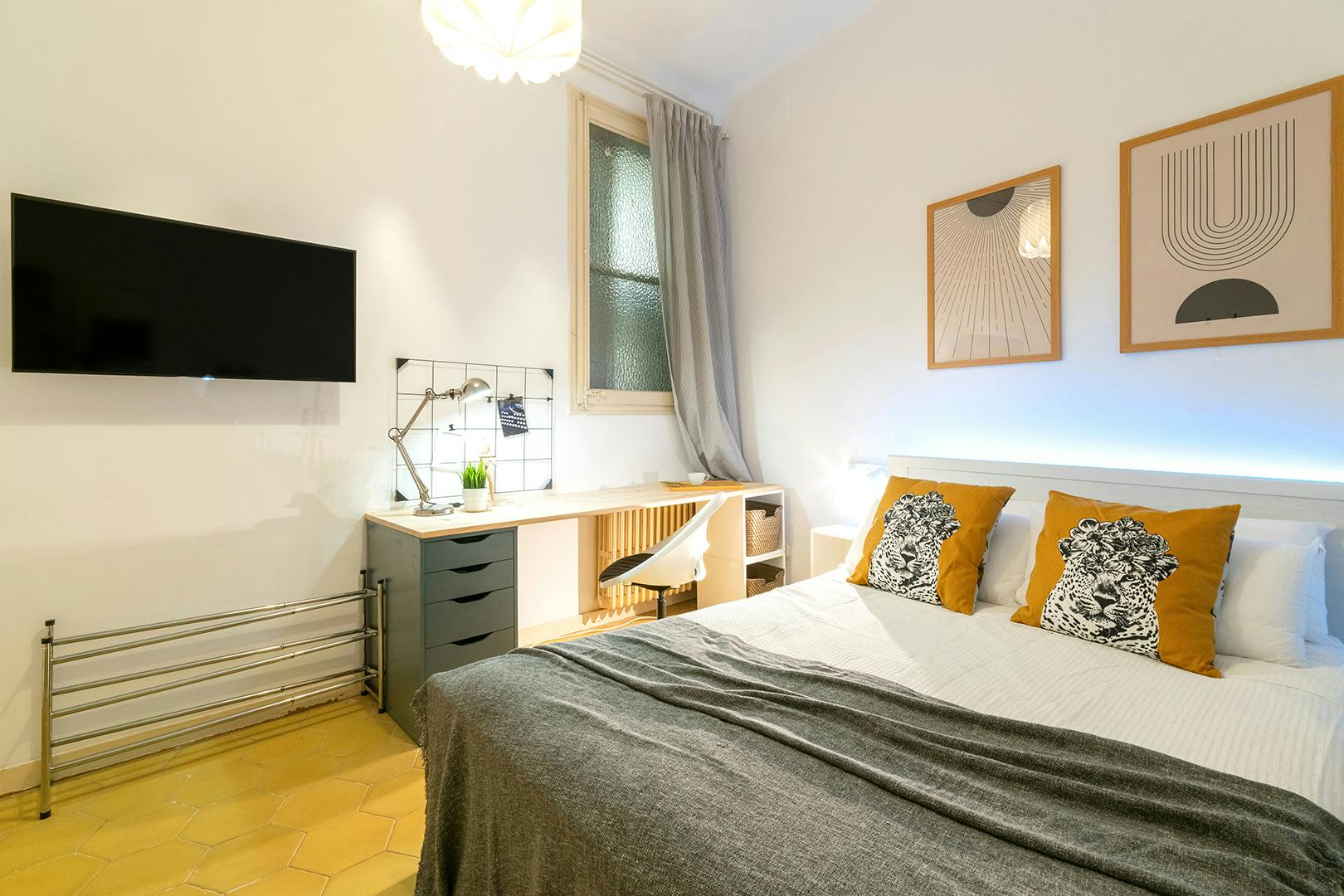 preview gallery tile