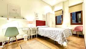 Приватна кімната за оренду для 640 EUR на місяць у Bilbao, Aita Lojendio Kalea