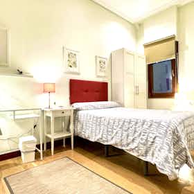 Stanza privata in affitto a 640 € al mese a Bilbao, Aita Lojendio Kalea