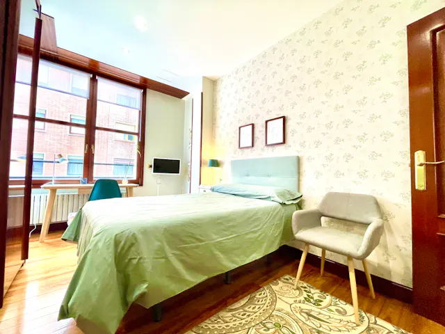 Private room in Iparraguirre Kalea, Bilbao (732662) room image 1