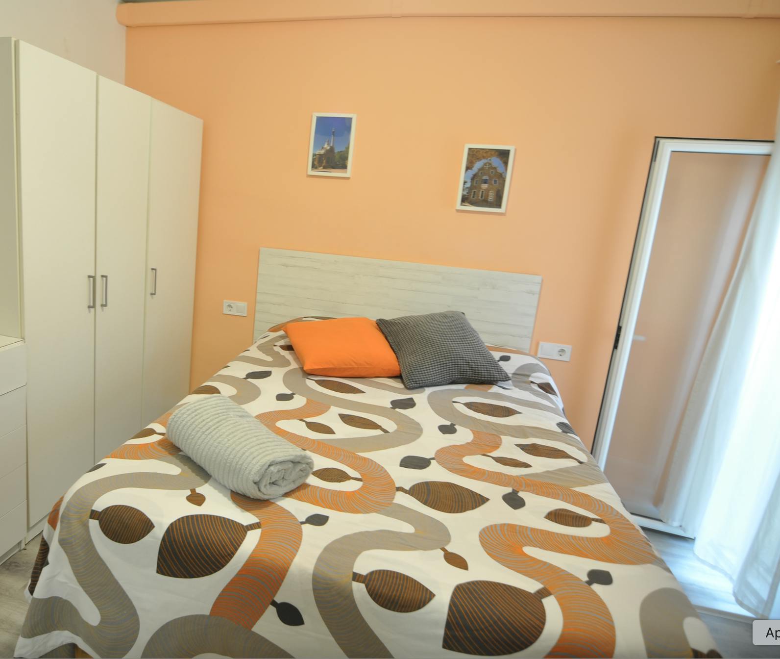 Carrer de Sicília, Barcelona Barcelona