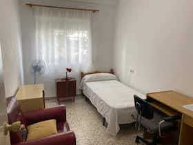 Отдельная комната сдается в аренду за 270 € в месяц в Murcia, Calle Actor José Crespo