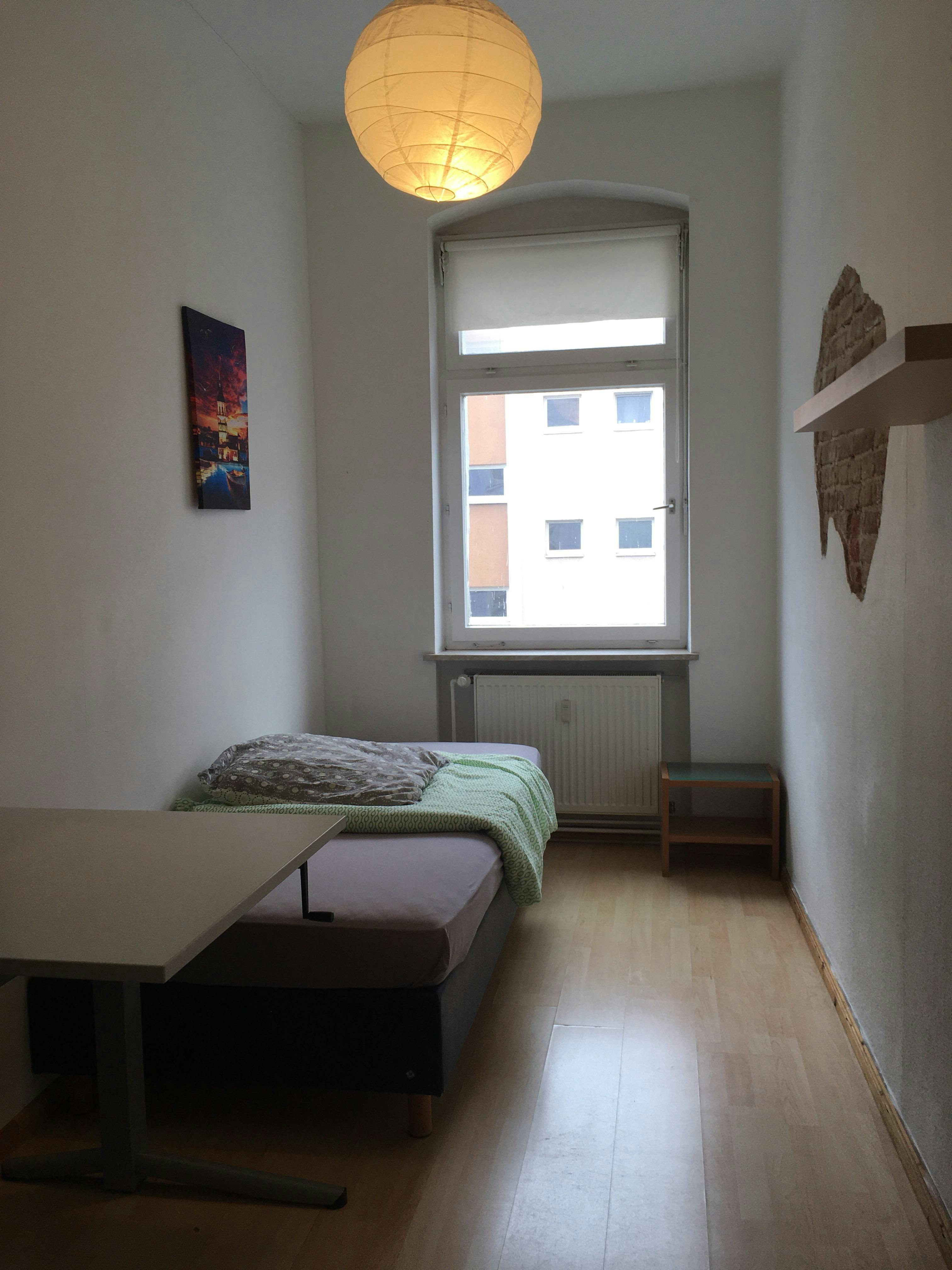 Private room for rent for €675 per month in Berlin, Silbersteinstraße