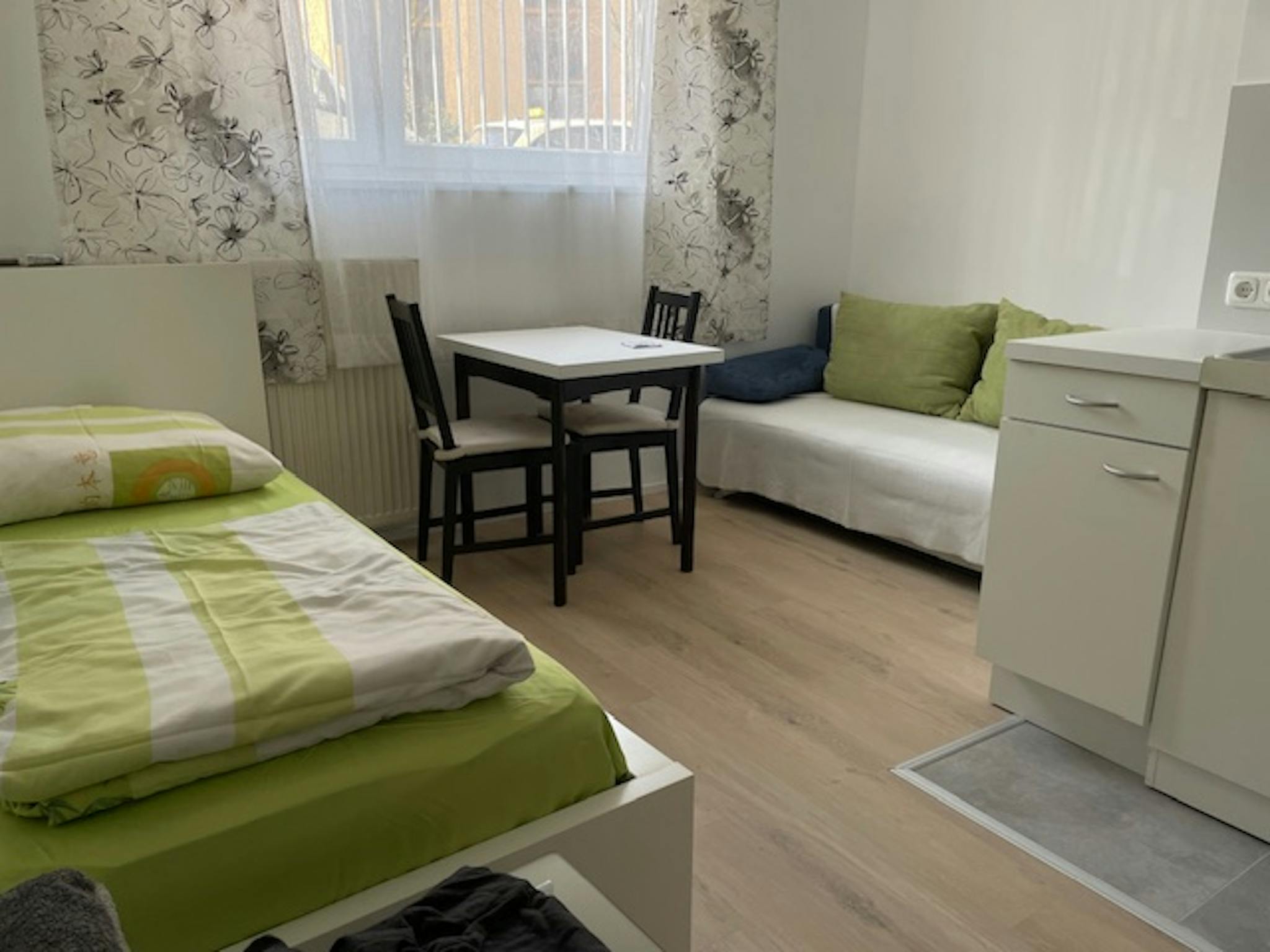 Lerchenauer Straße, Munich preview