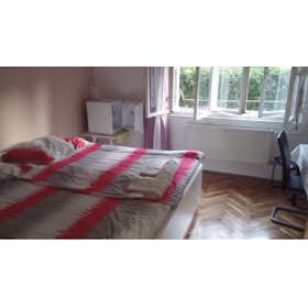 Chambre privée for rent for 350 € per month in Ljubljana, Cesta v Mestni log