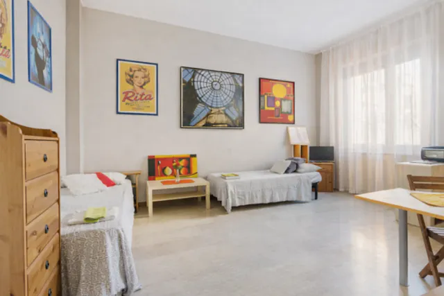 Private room in Viale Famagosta, Milan (747558) room image 1
