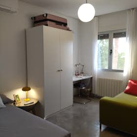 Отдельная комната сдается в аренду за 450 € в месяц в Murcia, Avenida Intendente Jorge Palacios