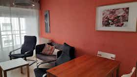 Privé kamer te huur voor € 245 per maand in Salamanca, Calle Rodríguez Fabres