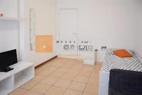 Privé kamer te huur voor € 450 per maand in Rovereto, Via Sabbioni