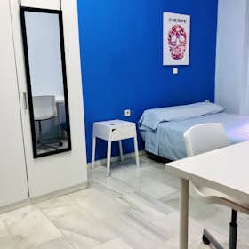 WG-Zimmer for rent for 465 € per month in Sevilla, Calle O'Donnell