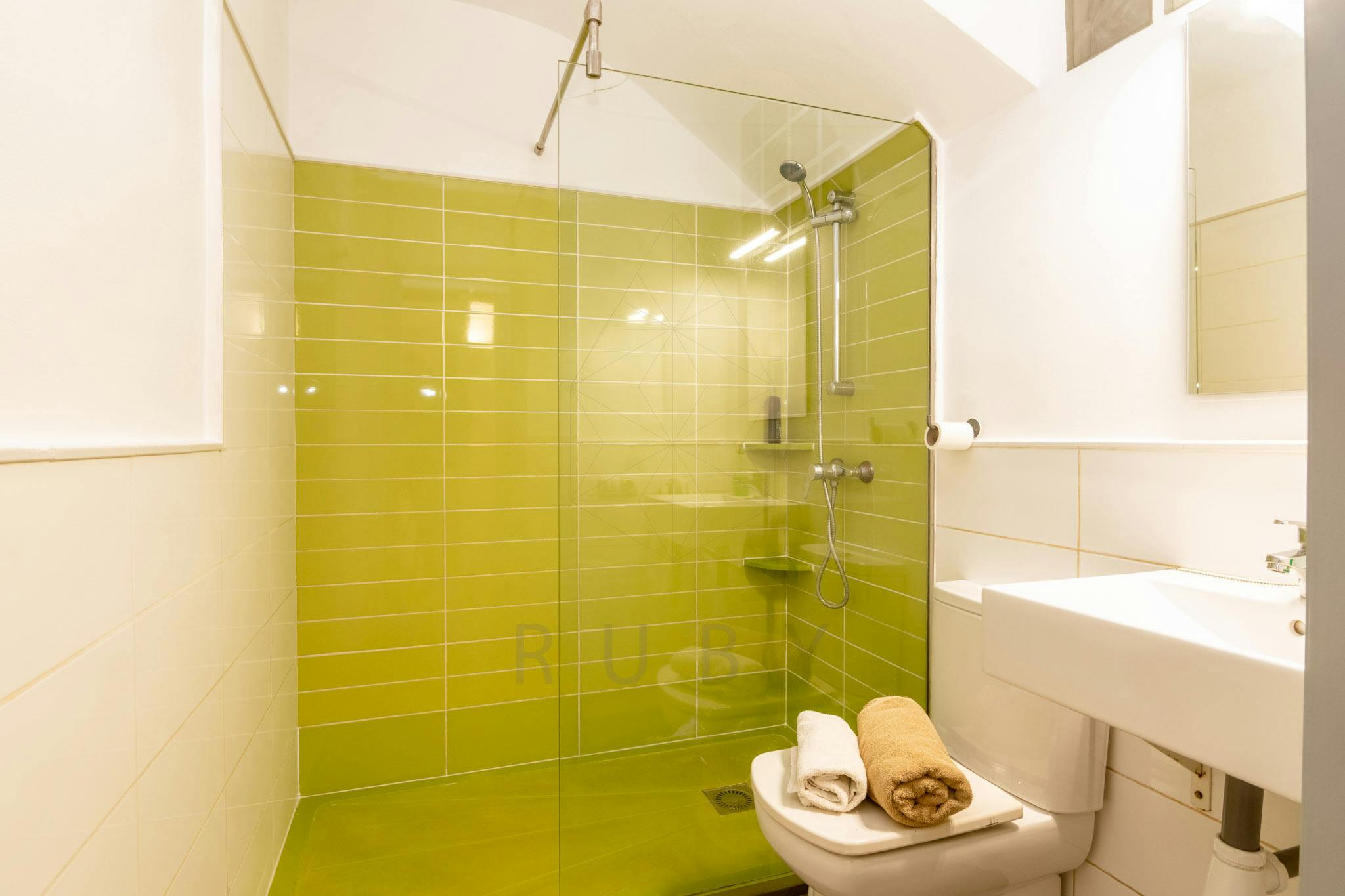 Apartment Barcelona, 2 beds — photo 29