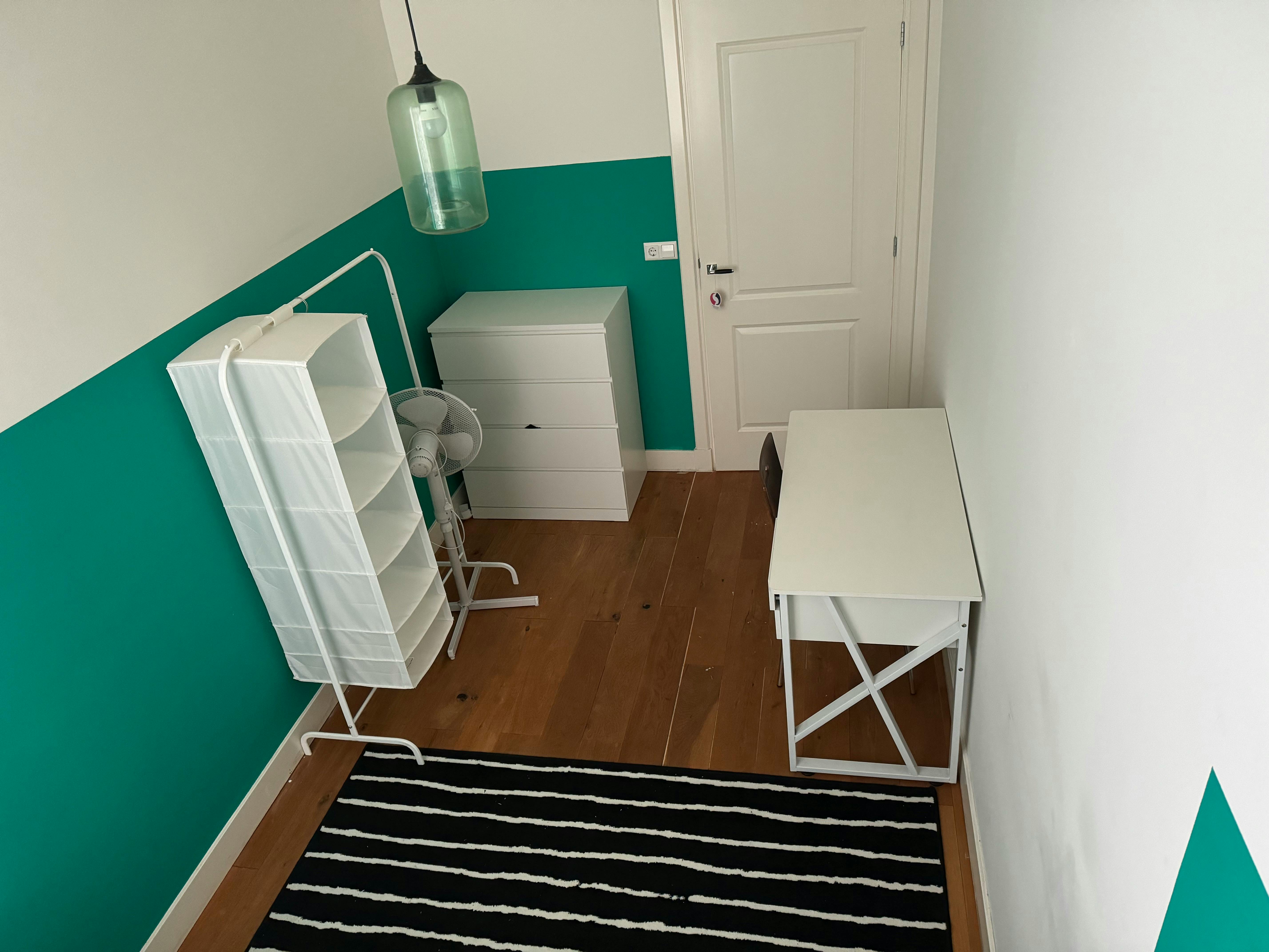 Kamer aan Abeelstraat, The Hague