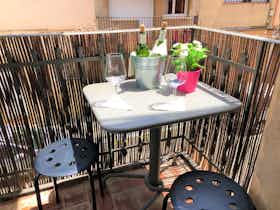 Appartement te huur voor € 1.299 per maand in Sant Adrià de Besòs, Carrer de Tarragona