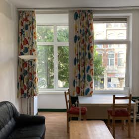 Private room for rent for €900 per month in The Hague, Paul Krugerlaan