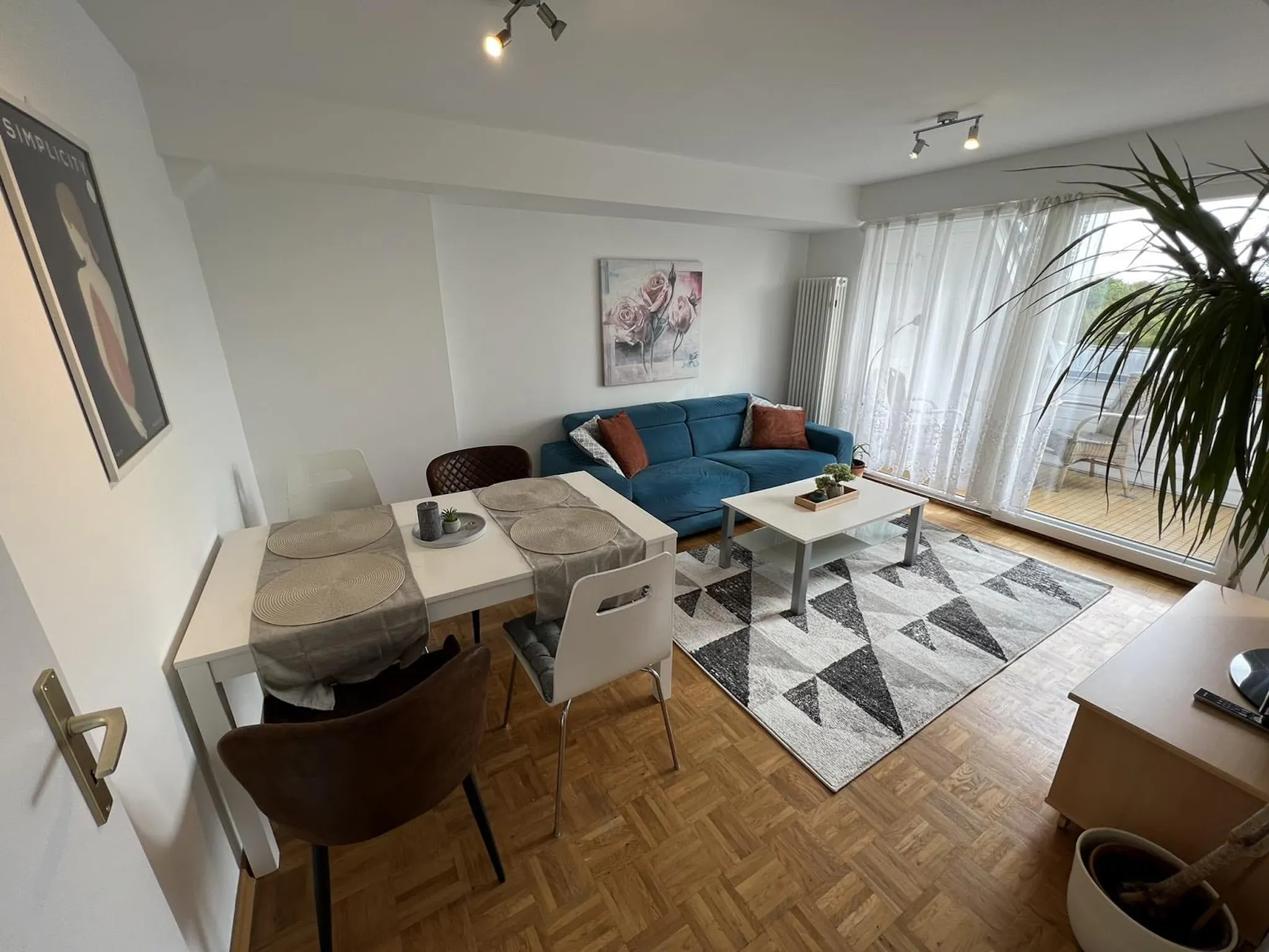 Emmentaler Straße, Berlin preview