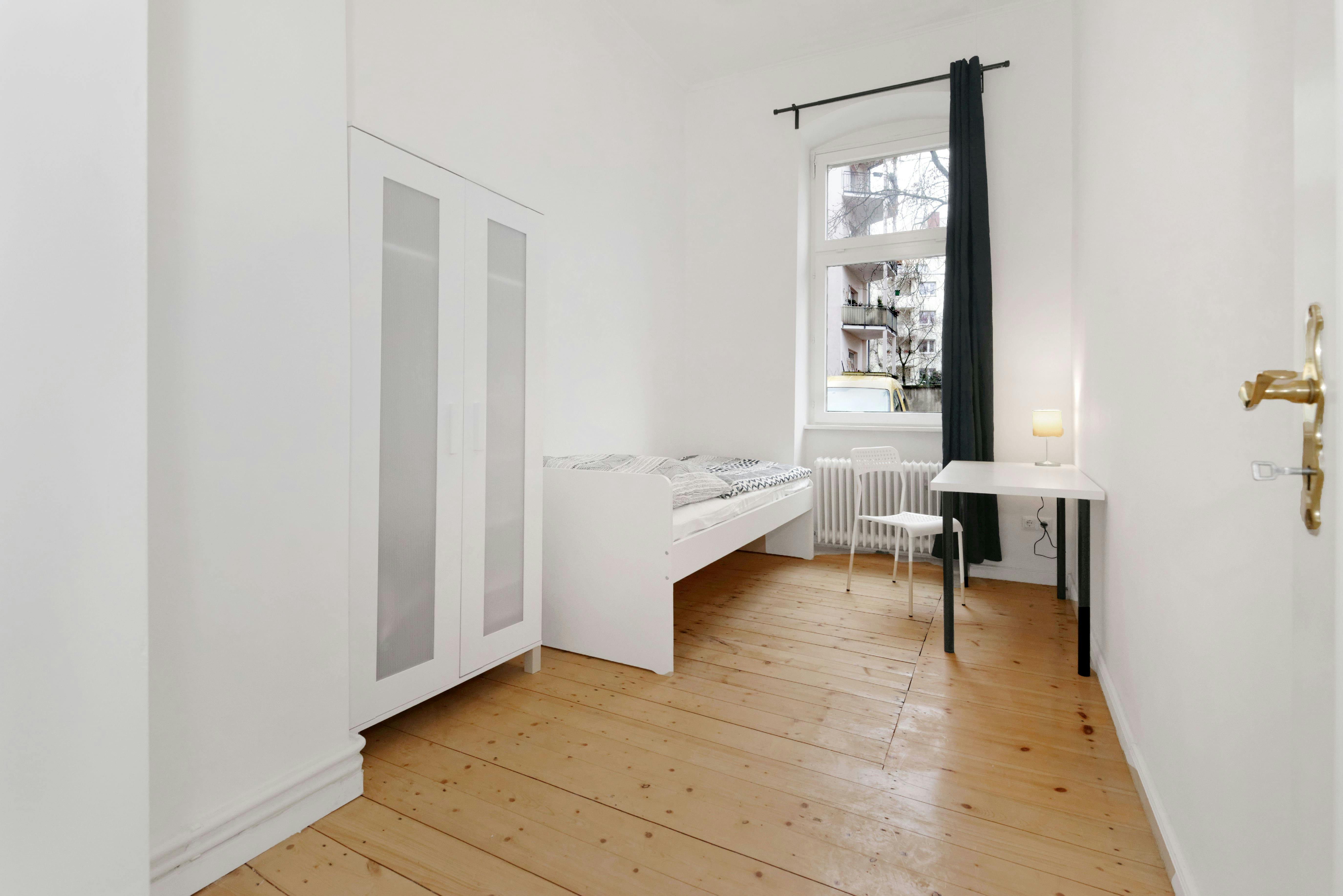 Sternstraße, Berlin preview