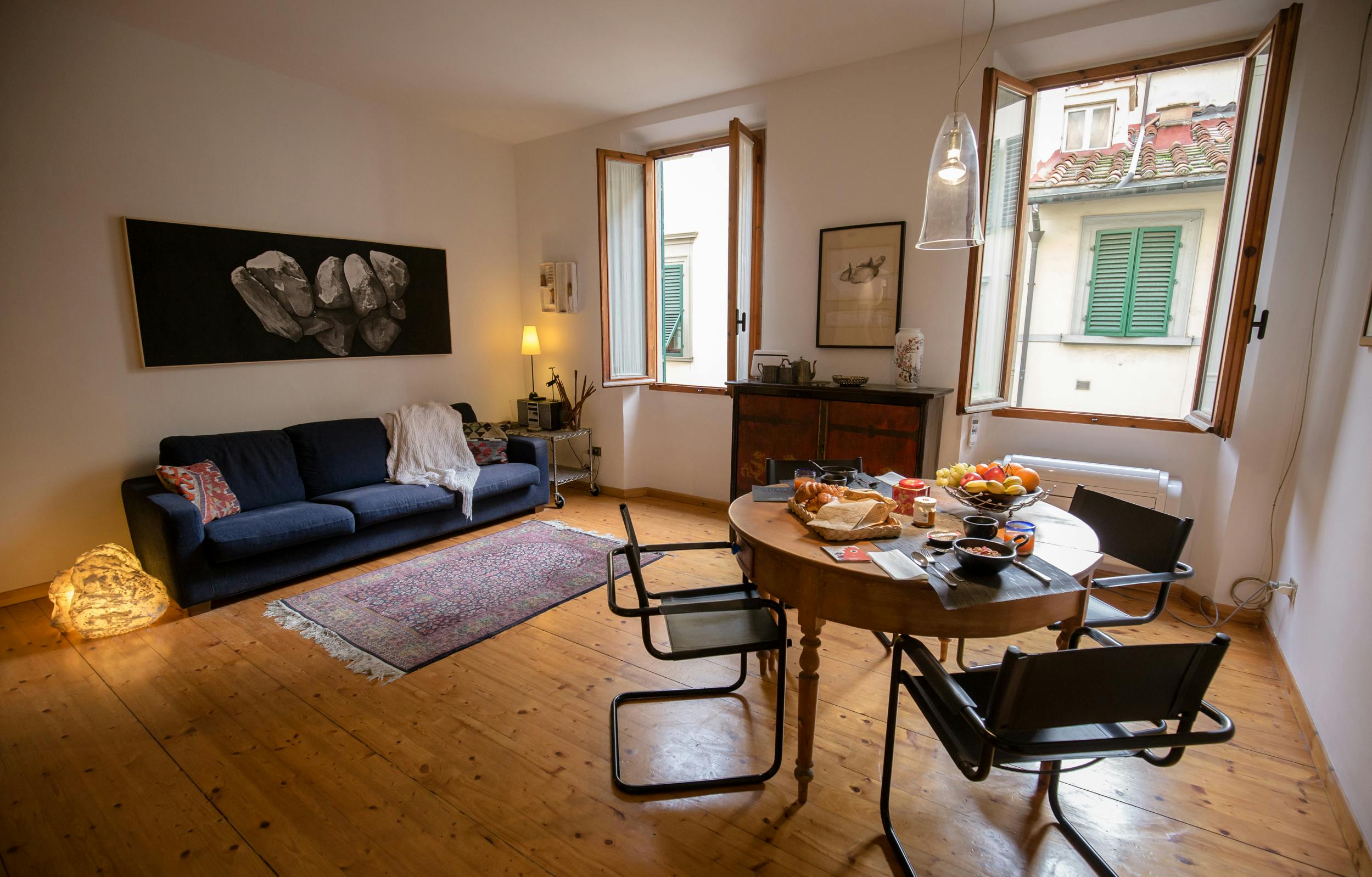 Studio for rent for €1,500 per month in Florence, Via degli Alfani