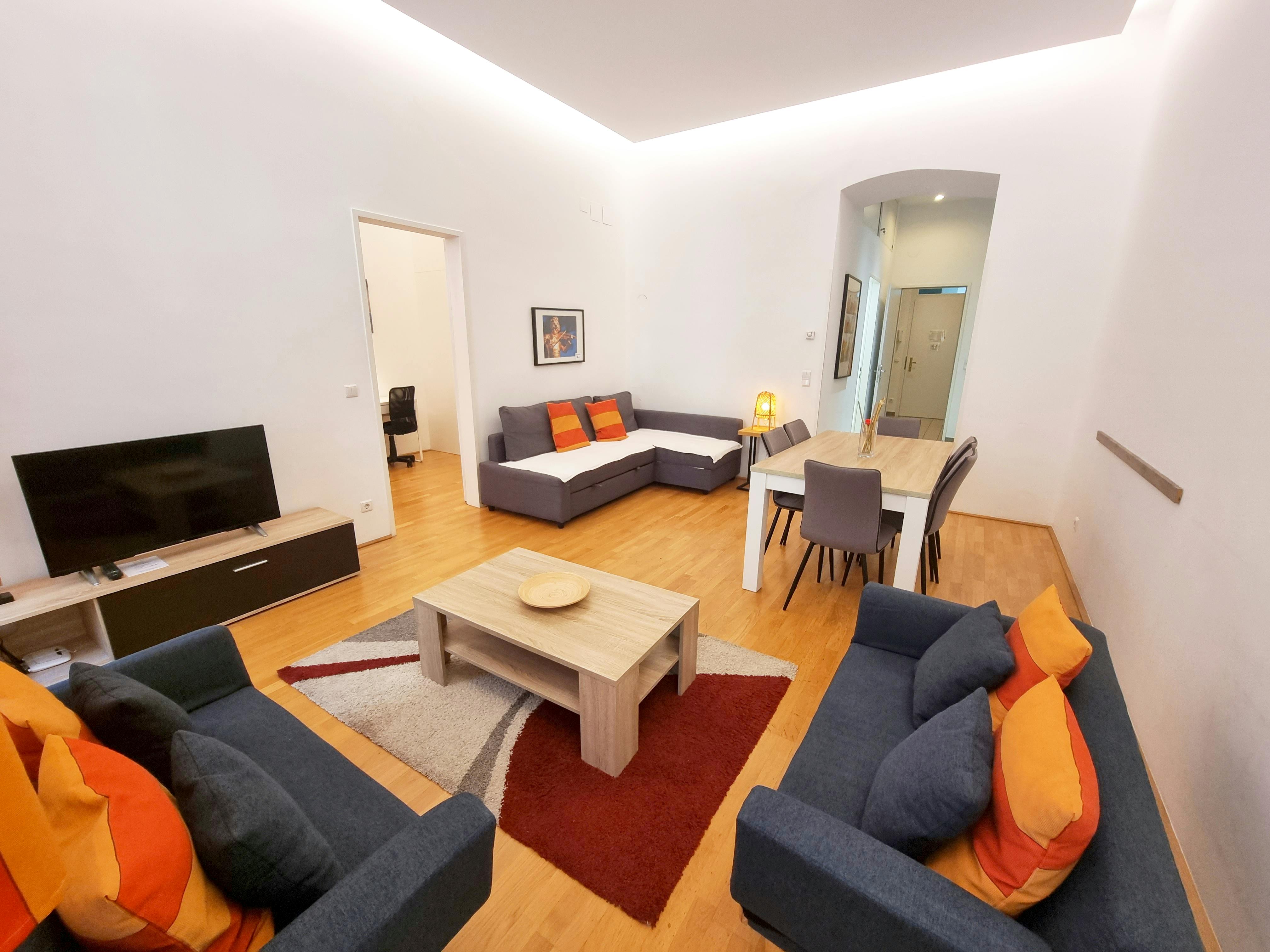 Apartment for rent for €1,790 per month in Vienna, Große Mohrengasse