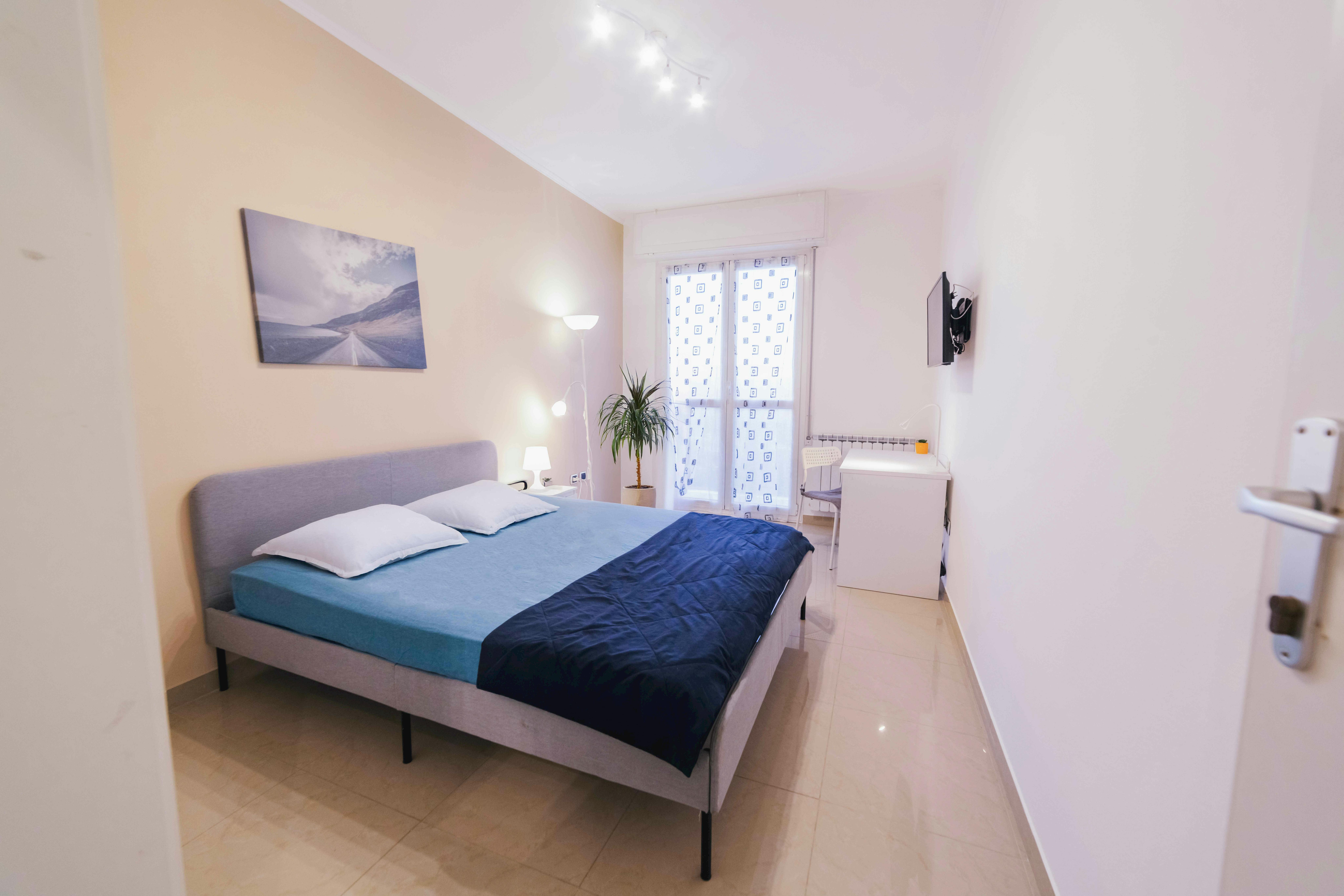 Private room for rent for €650 per month in Milan, Via Alessandro Litta Modignani