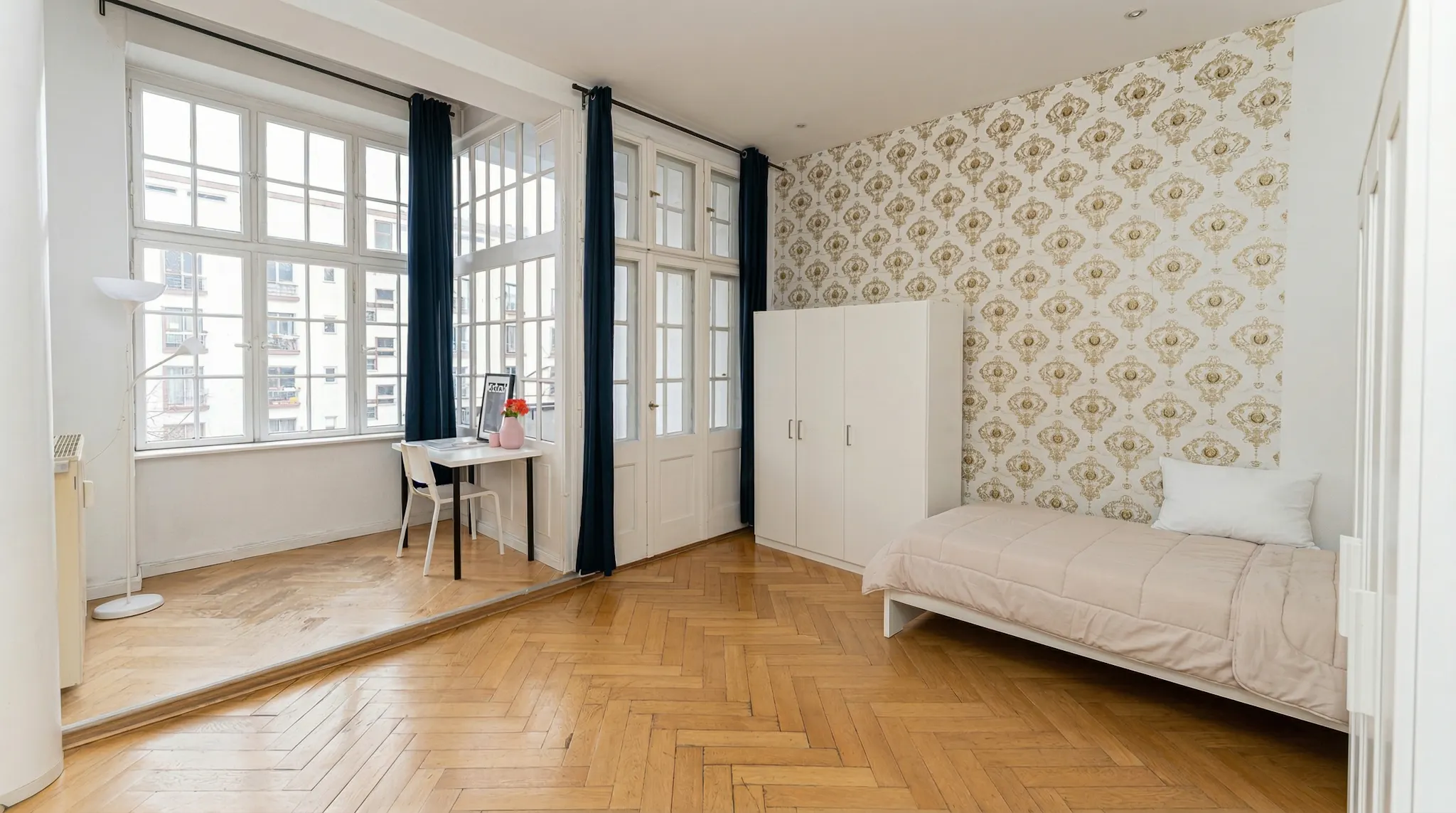 Königin-Elisabeth-Straße, Berlin preview