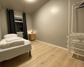 私人房间 正在以 €797 的月租出租，其位于 Reykjavík, Bústaðavegur