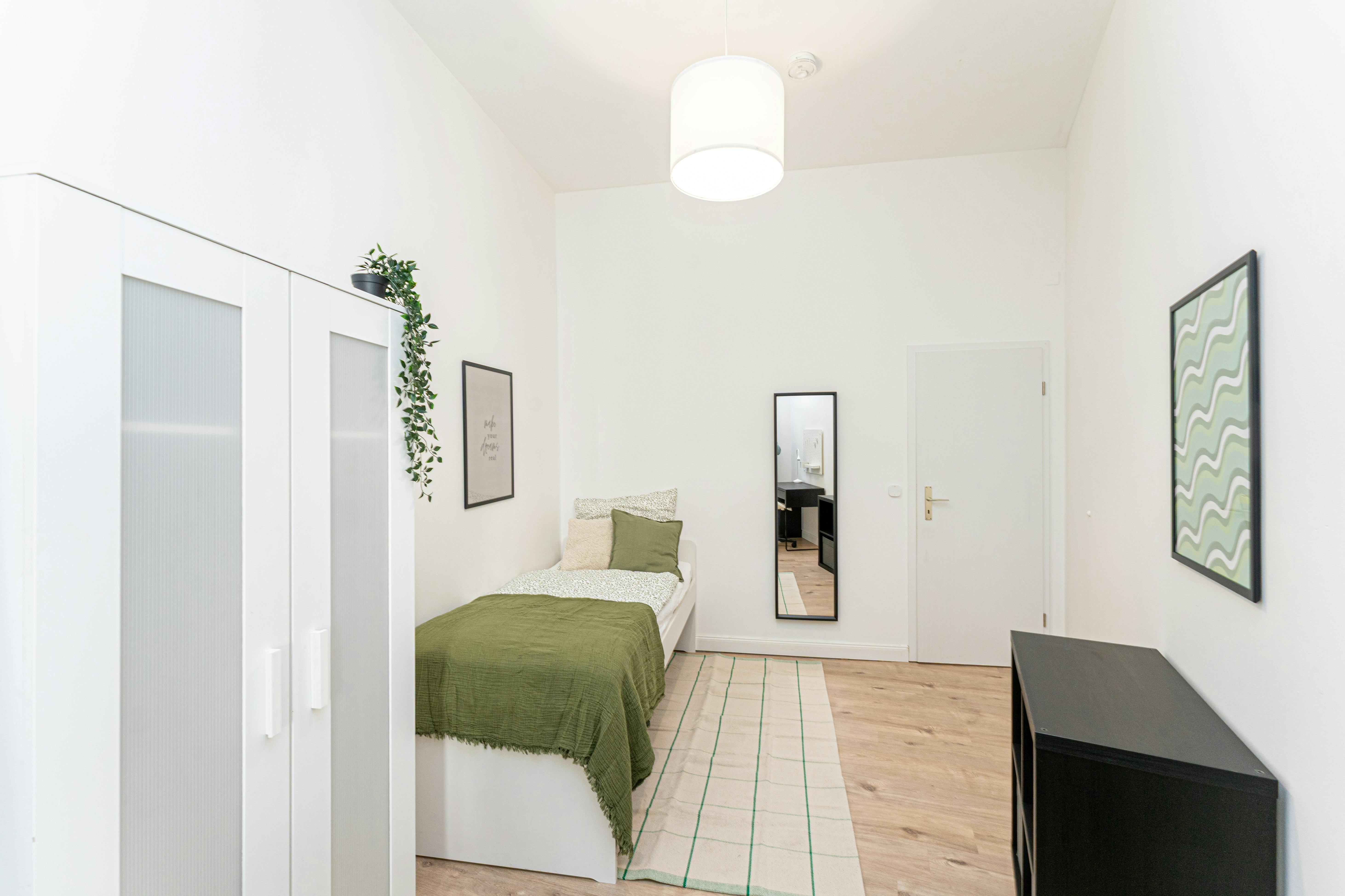Приватна кімната за оренду для 560 EUR на місяць у Berlin, Lübbener Straße