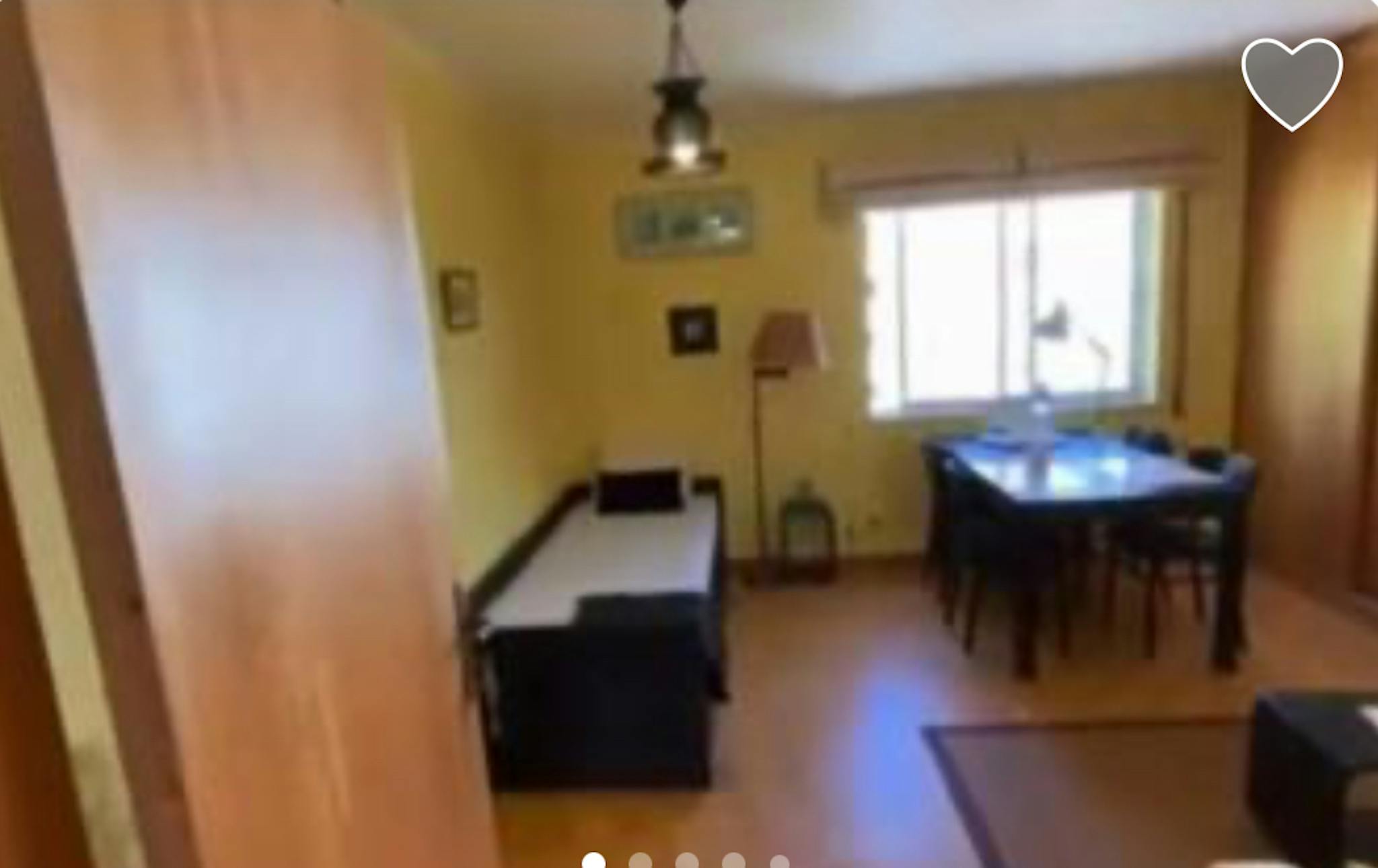 Rua dos Três Vales, Caparica preview