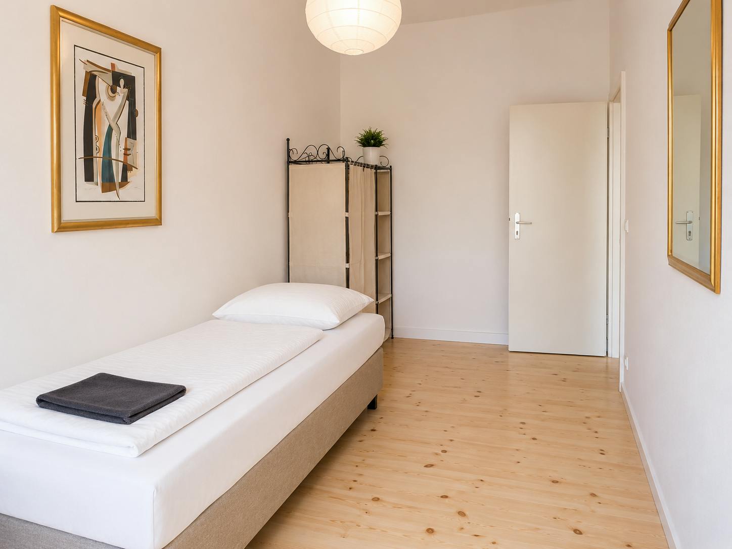 Lübbener Straße, Berlin preview