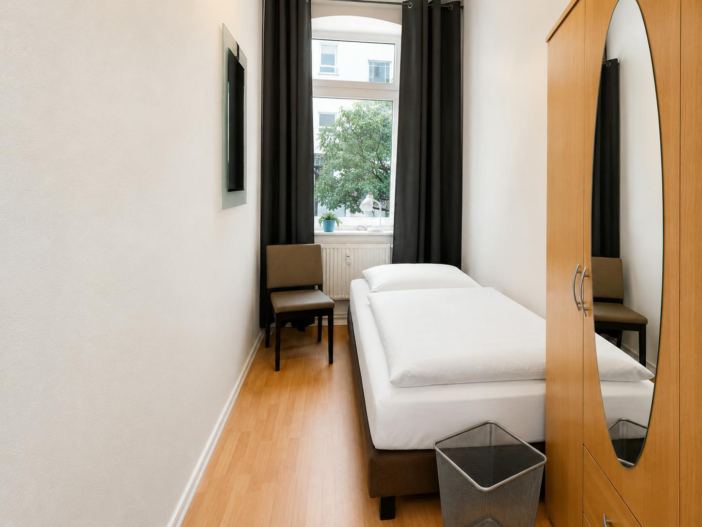 Thulestraße, Berlin preview