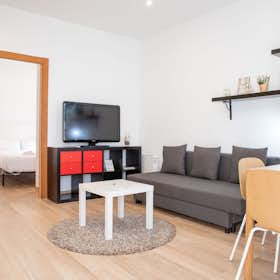 Wohnung zu mieten für 1.500 € pro Monat in Madrid, Calle de Quilichao