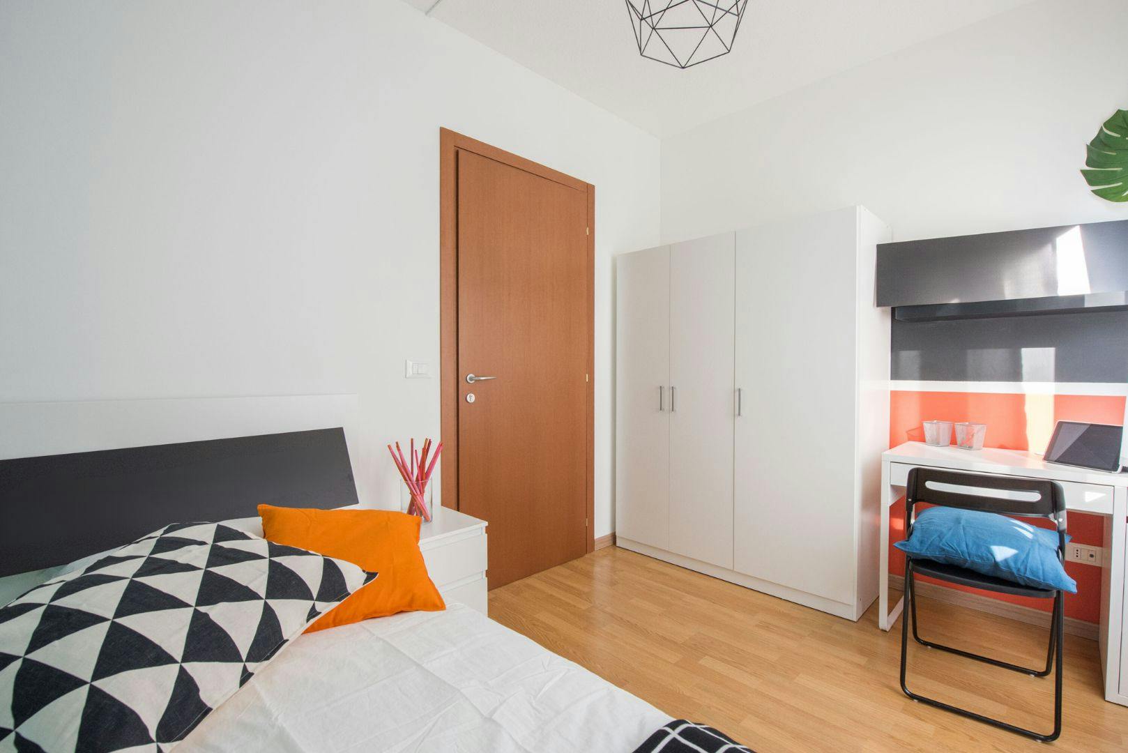Chambre privée à louer pour 330 €/mois à Udine, Via Mantova
