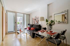 Lägenhet att hyra för 1 575 € i månaden i Madrid, Calle del Conde de Romanones