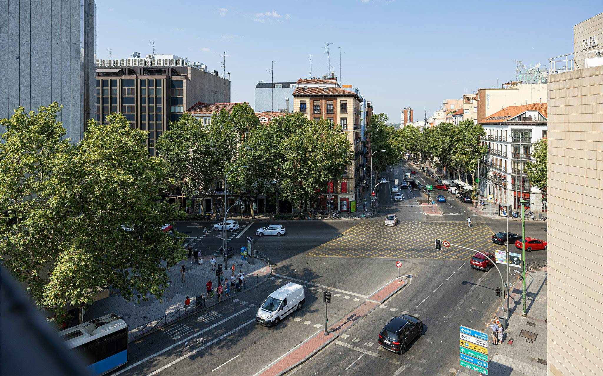 preview gallery tile